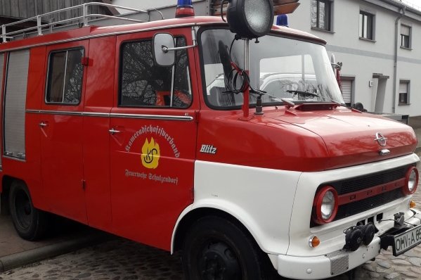 Oldtimer Blitz der Feuerwehr Schulzendorf