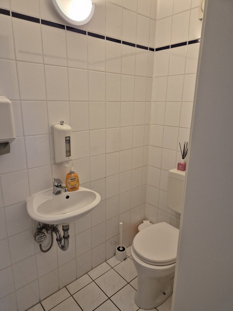 WC der Praxisräume in der Kirchgasse 1 in Gransee